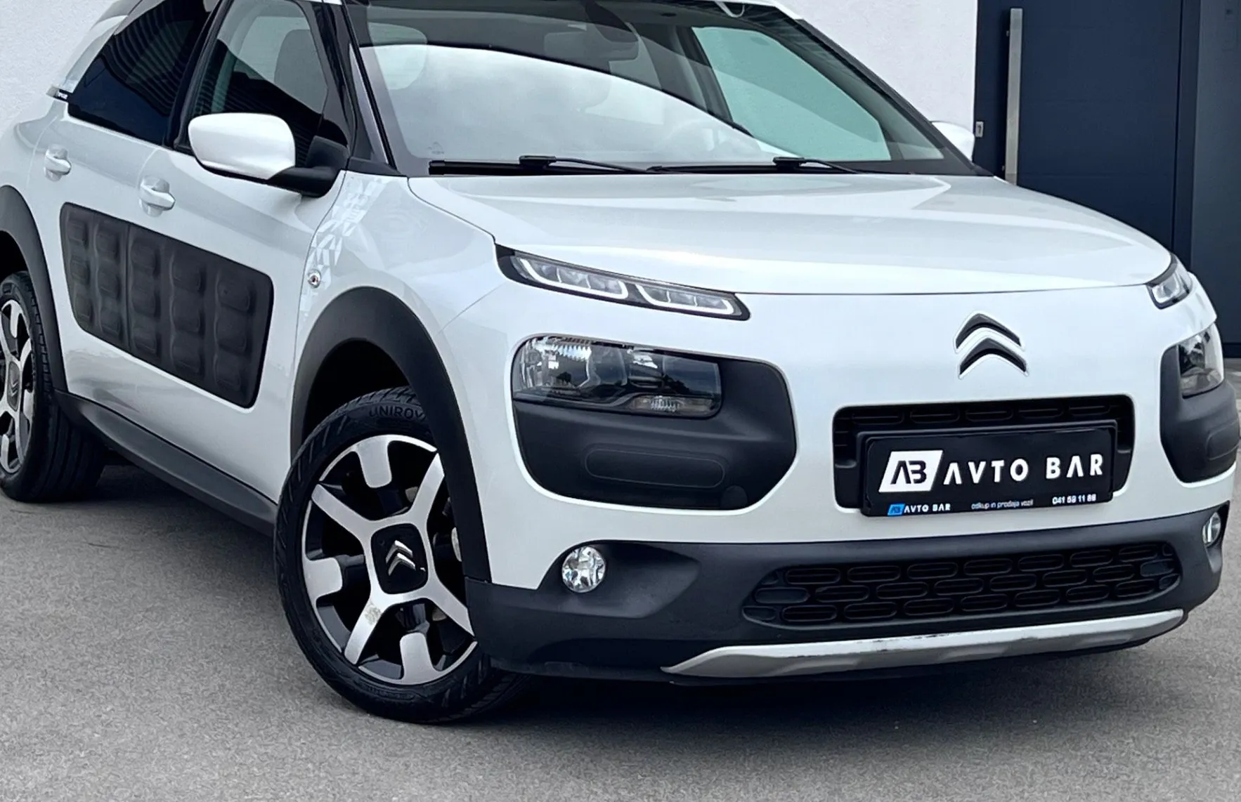 Zunanja slika - Citroën C4 Cactus - 1.2 THP PureTech S S Rip Curl... - 3
