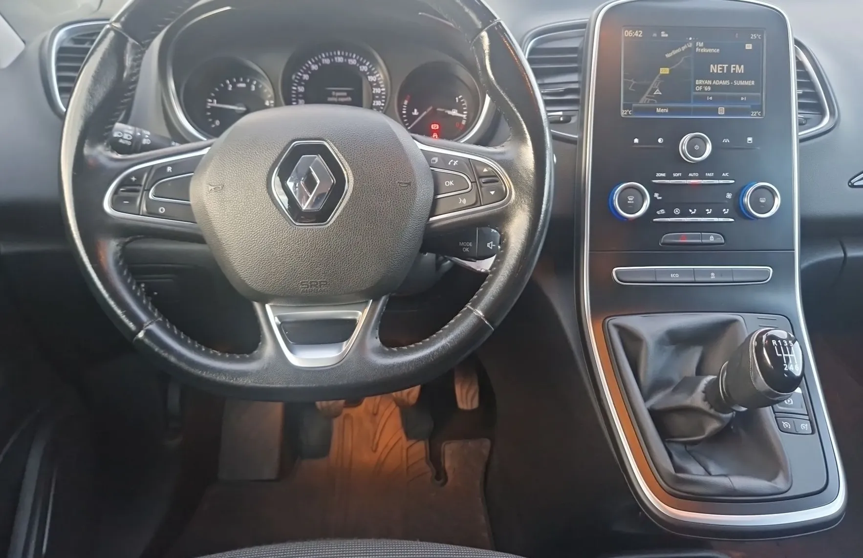Zunanja slika - Renault Scénic - Scenic Energy dCi 110 - 11