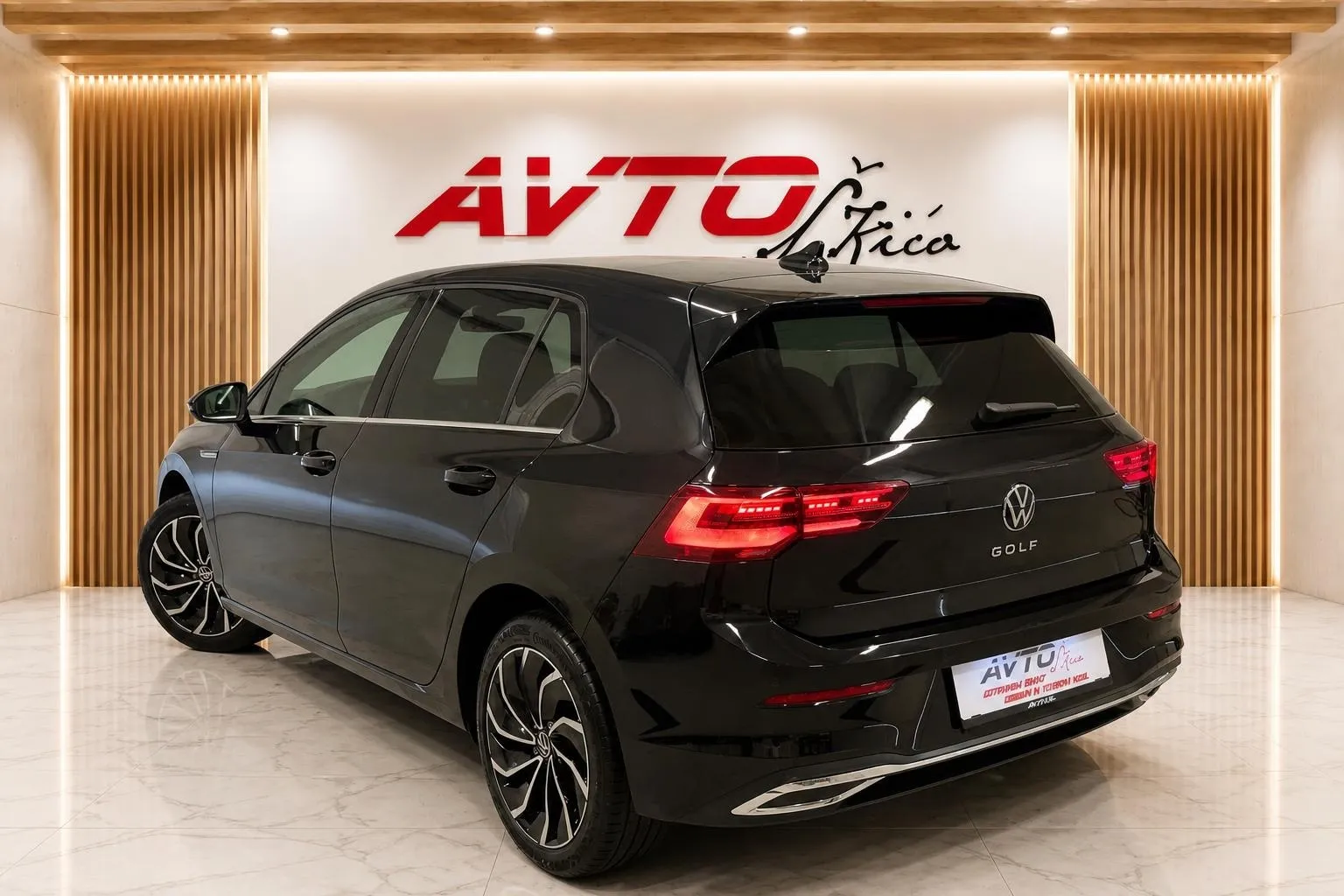 Zunanja slika - Volkswagen Golf - 2.0 TDI-STYLE-IQ-VIRTUAL-LED-AMBIENT-ACC-NAVI... - 3