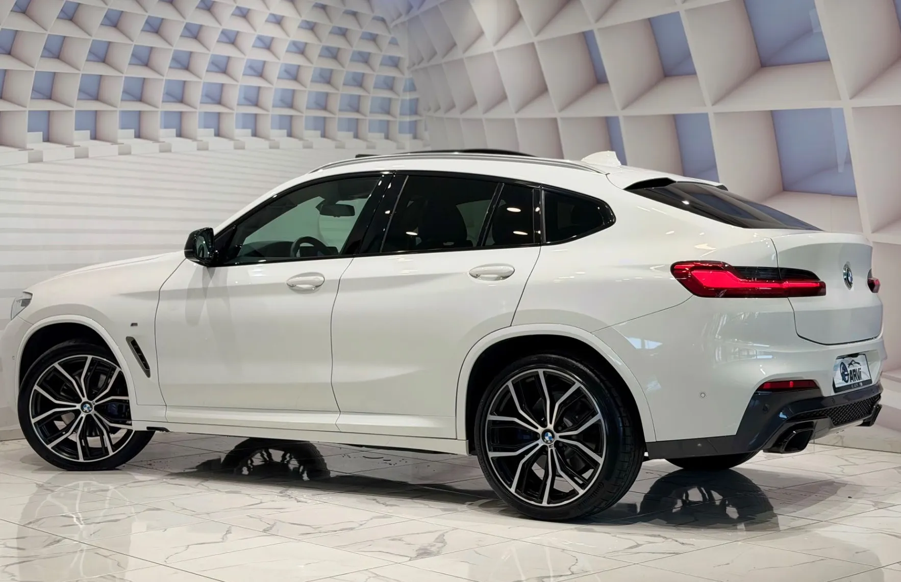 Zunanja slika - BMW X4 - serija : xDrive M40i-RADAR-PANO-KEYLESS-HUD-KAMERA - 8