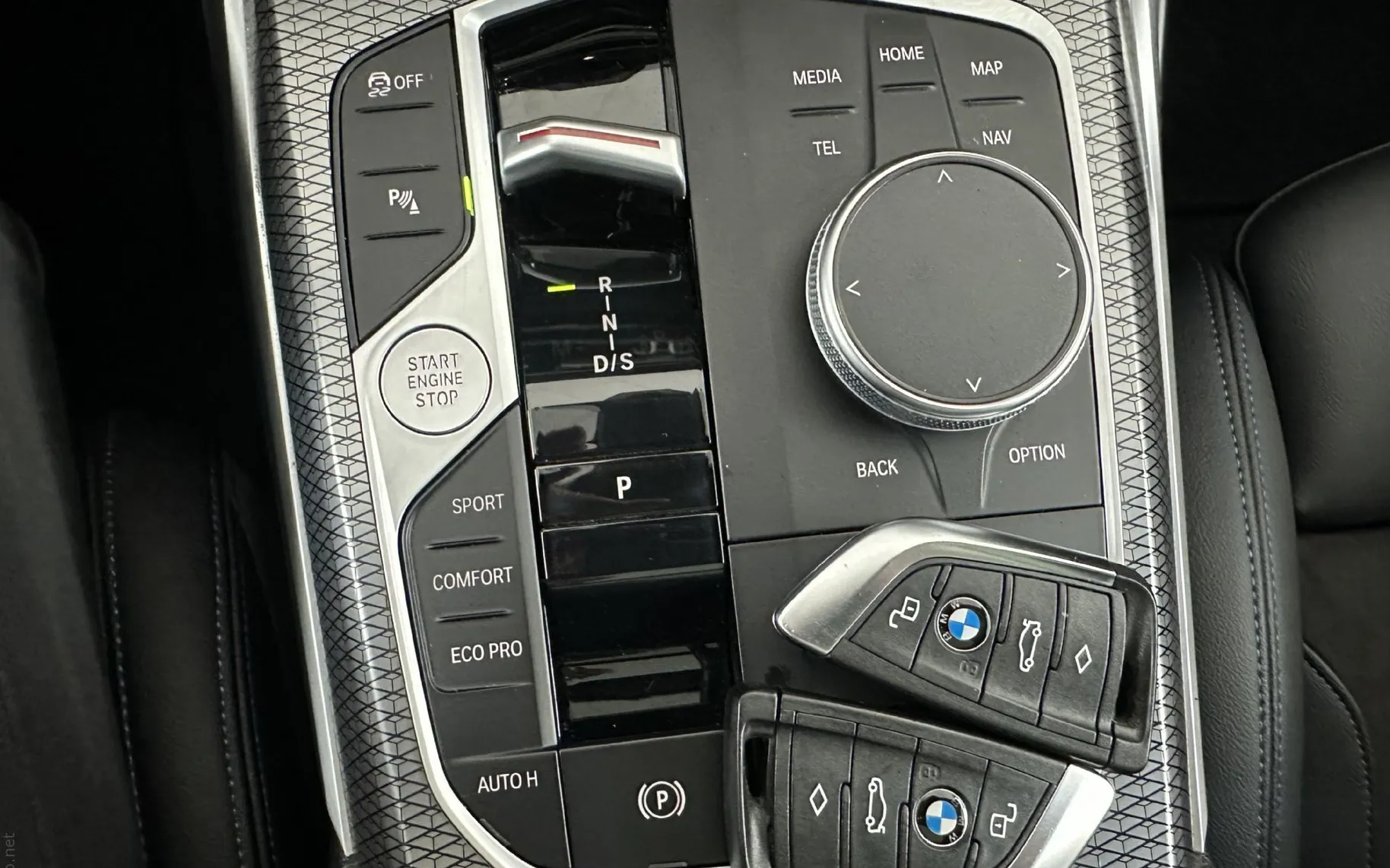 Zunanja slika - BMW Serija 3 - 330d Avt. M paket.KAMERA.USNJE.LED.SAMO 68.000 KM - 13
