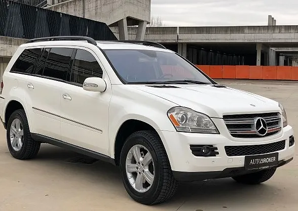Zunanja slika - Mercedes-Benz GL-Razred - GL 450 4M Navi PDC 7SED Pano LPG strošek 10c na km - 3