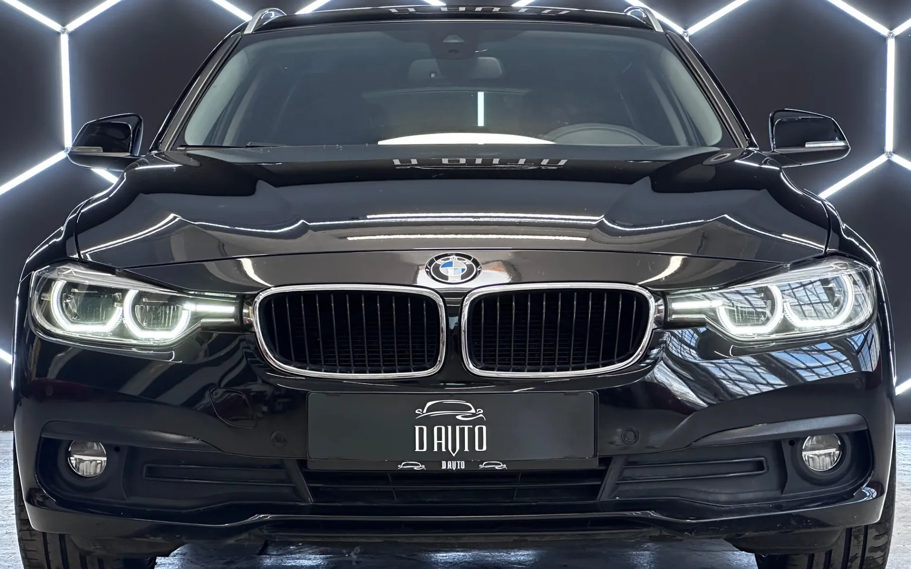 Zunanja slika - BMW serija 3 Touring: - 318d Touring LED+NAVI+KAMERA+AVTOMATIK - 2