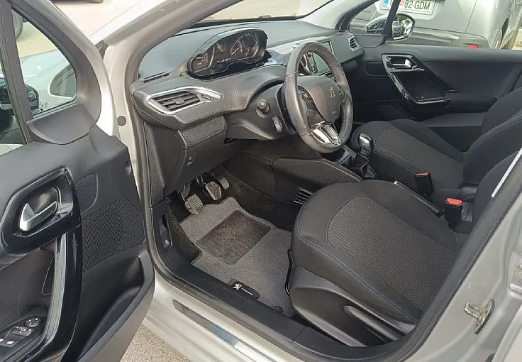 Zunanja slika - Peugeot 208 - 1.2 PureTech 82 Style - 6