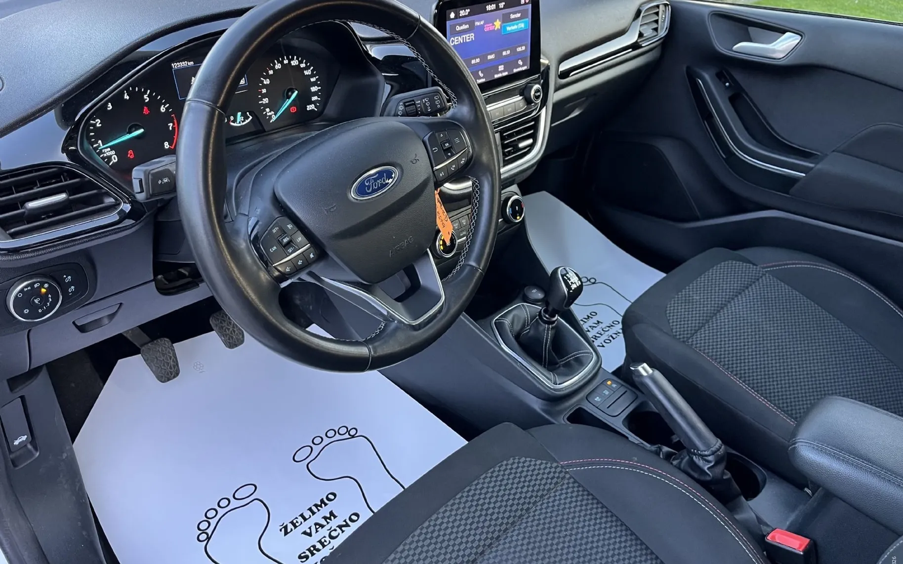 Notranja slika - Ford Fiesta - Active 1.0 EcoBoost -1 LASTNIK-ALU-LED-ODLIČNA - 7