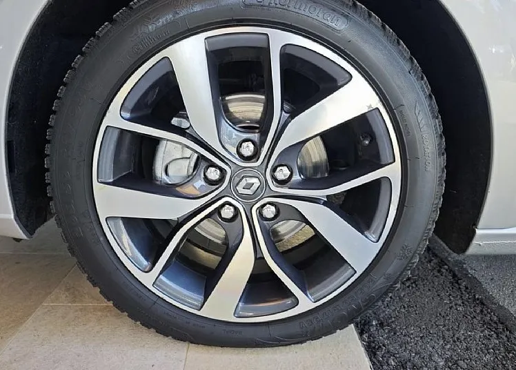 Zunanja slika - Renault Mégane - Megane dCi 110 BOSE - LED - MASAŽA - AKT. TEMP. - SLO - 18