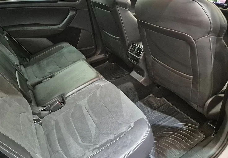 Zunanja slika - Škoda Kodiaq - 4x4 2.0 TDI Style DSG ACC-FULL LED-USNJE-19COL - 9