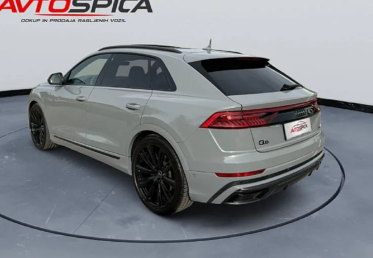 Zunanja slika - Audi Q8 - quattro 50 TDI Tiptronic-Nardo-Rs-Karbon-Pano-Head - 3