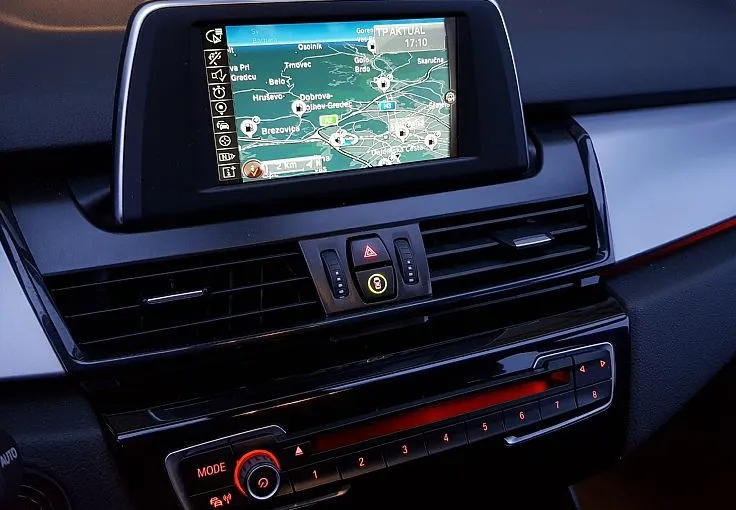 Zunanja slika - BMW Serija 2 - Gran Tourer: 218i Advantage AUT LED NAVI KAMERA 7-SEDEŽE - 8