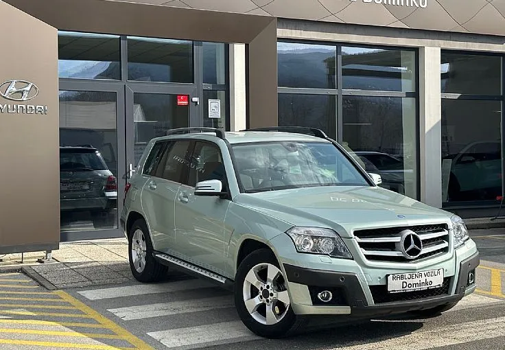 Zunanja slika - Mercedes-Benz GLK-Razred - GLK 320 CDI 4MATIC Avt.°°1.Lastnik°°Slo.poreklo - 1