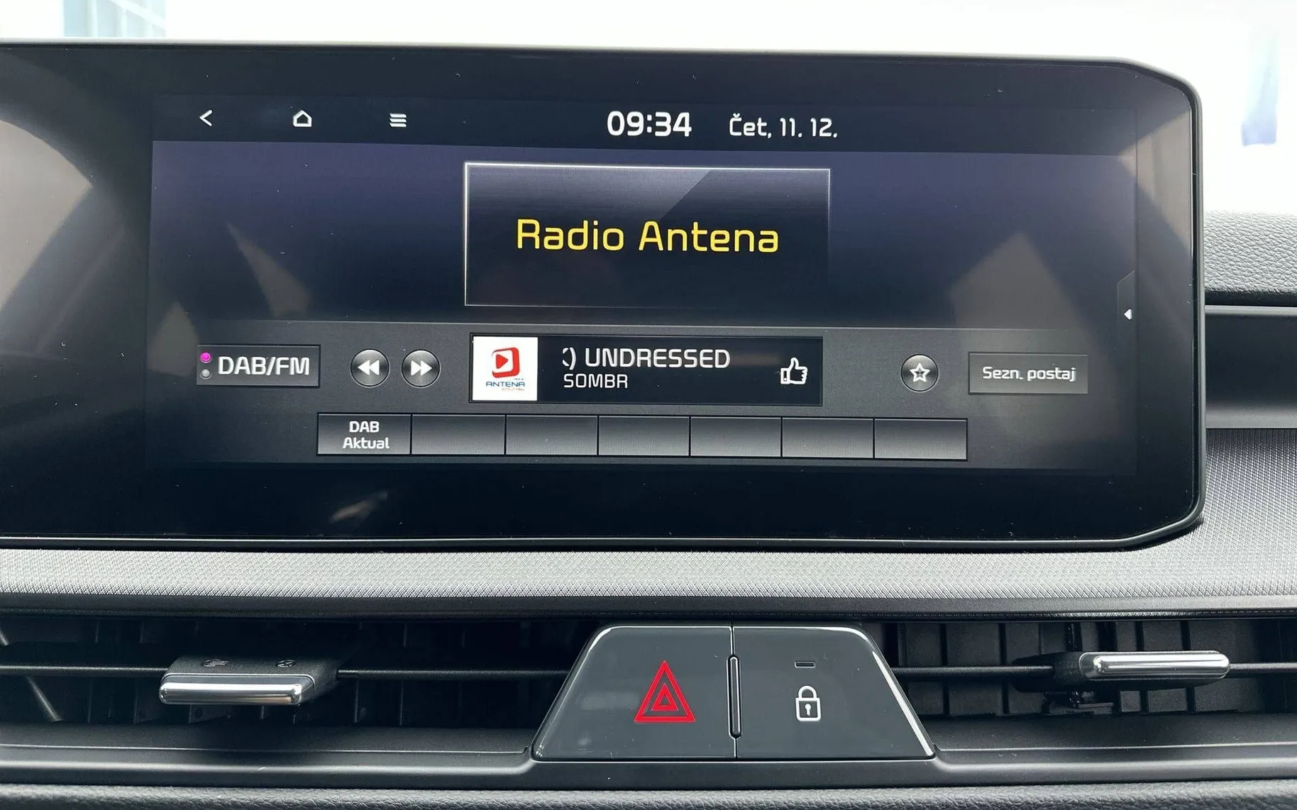 Notranja slika - KIA Stonic - 1.0 T-GDi Pulse DCT - 15
