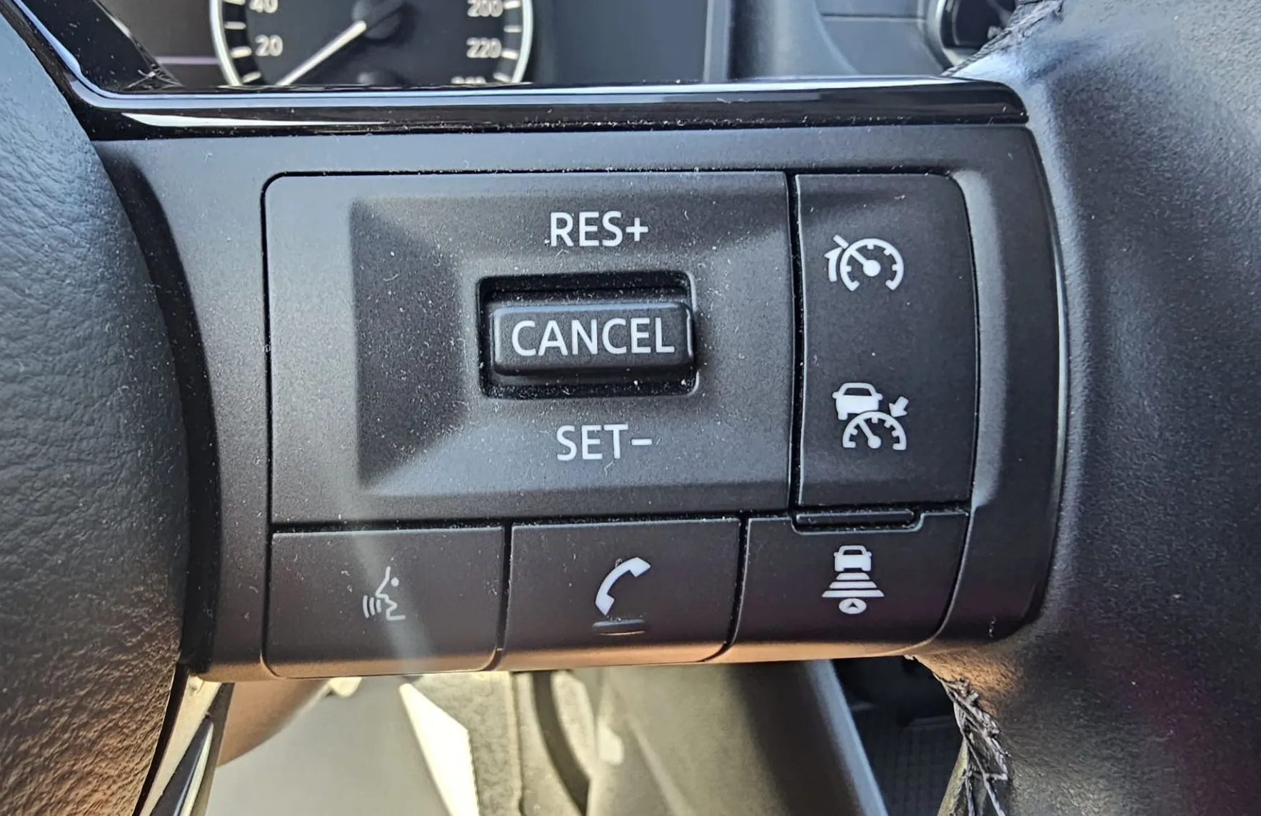 Zunanja slika - Nissan Qashqai - 1.5 E-POWER 190 CVT|fullLED|Kamera|PDC|Garancija - 15