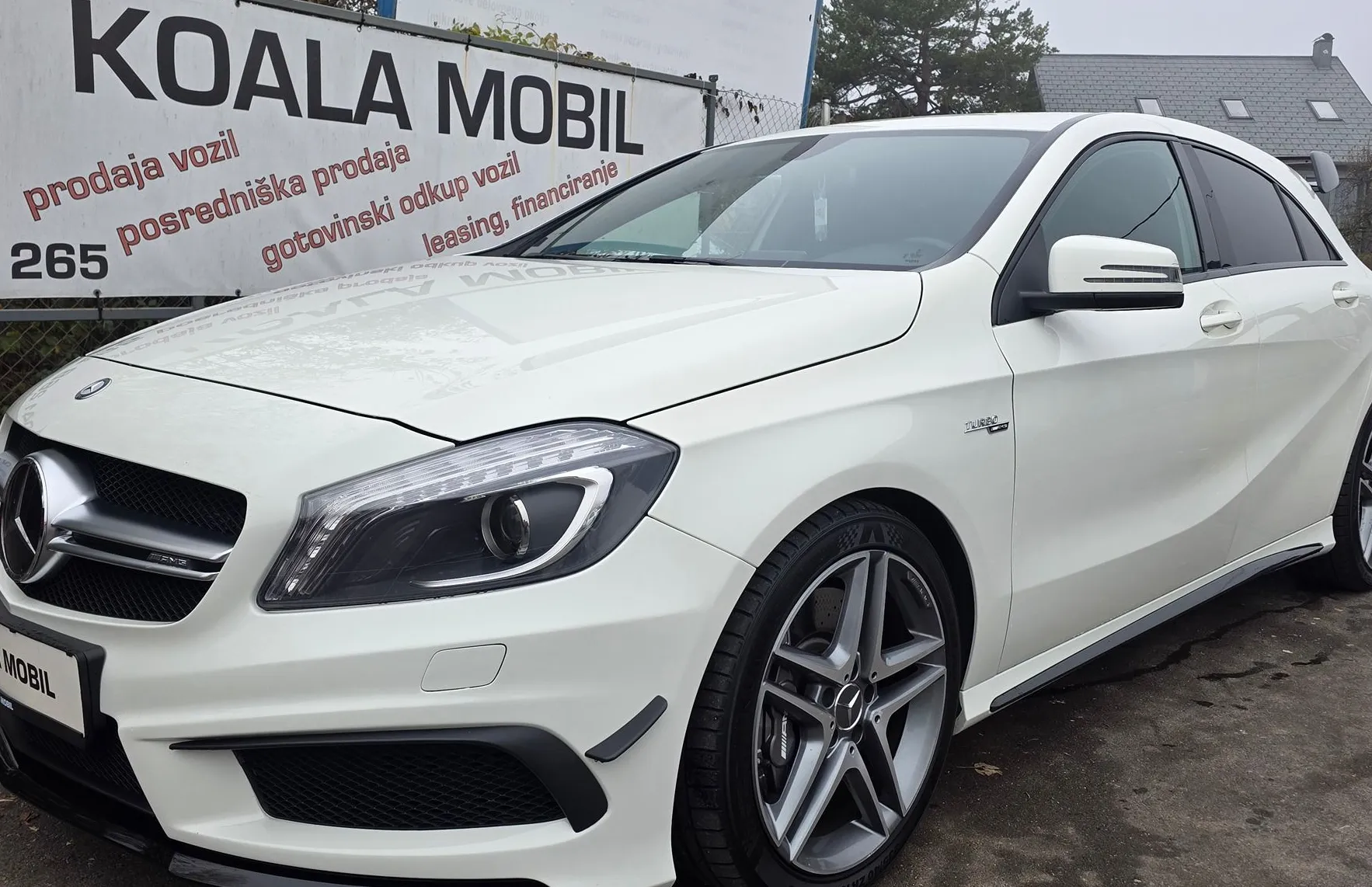 Zunanja slika - Mercedes-Benz A-Razred - A 45 AMG 4MATIC XENON-KAMERA-NAVI-SLOVENSKI - 20