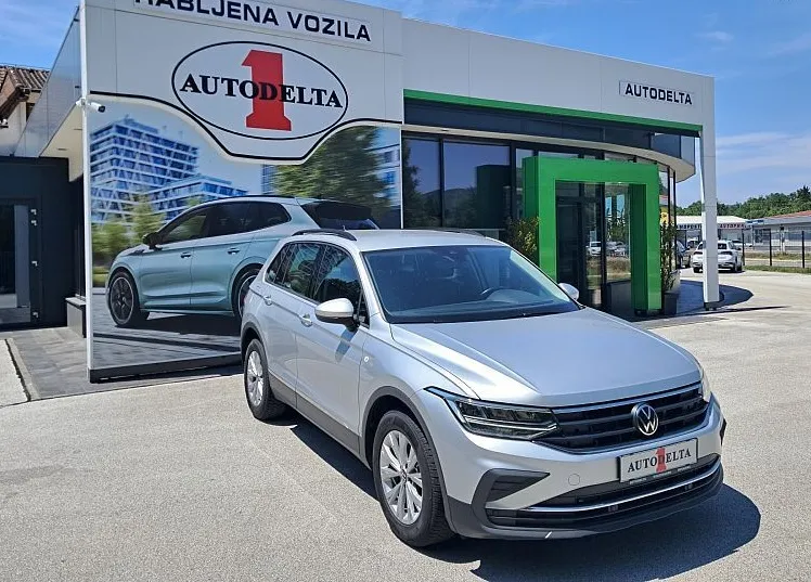 Zunanja slika - VW Tiguan - .2.0 TDI DSG Life 110kW-150KM - 2
