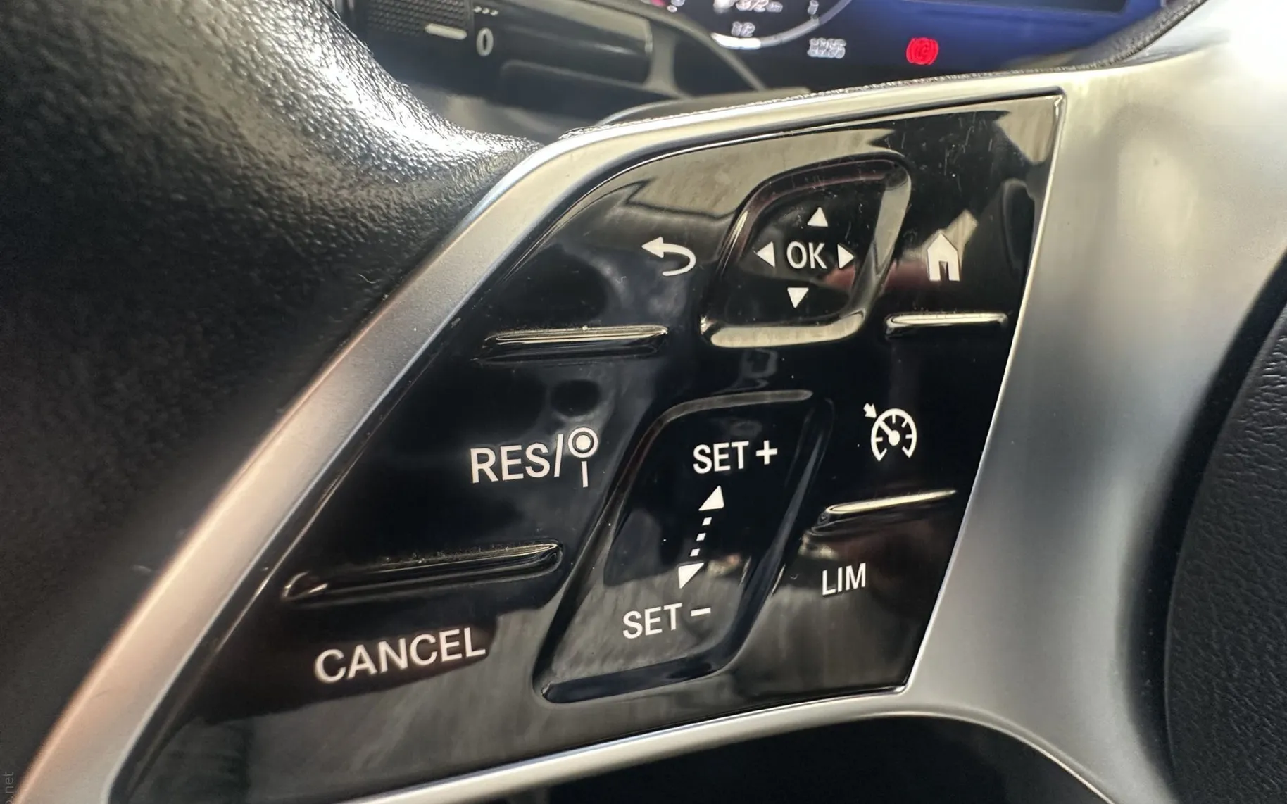 Zunanja slika - Mercedes-Benz C-Razred - C 220 d Avt.KAMERA.LEDNAVI.USNJE.ACC.SAMO 8.460 KM - 7