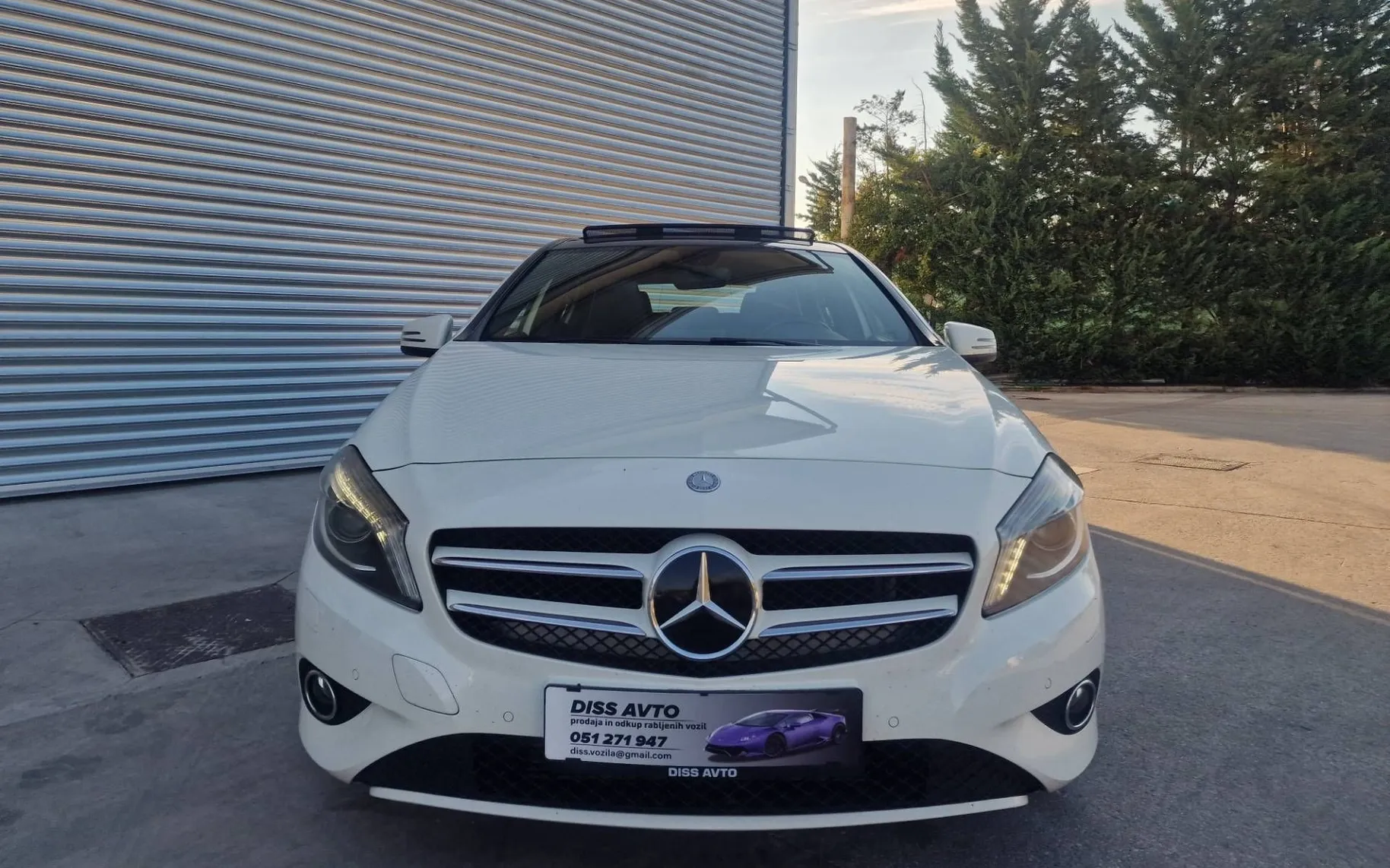 Zunanja slika - Mercedes-Benz A-Razred - 180 LED-XENON PANORAMA NAVIG. ODLIČEN - 2
