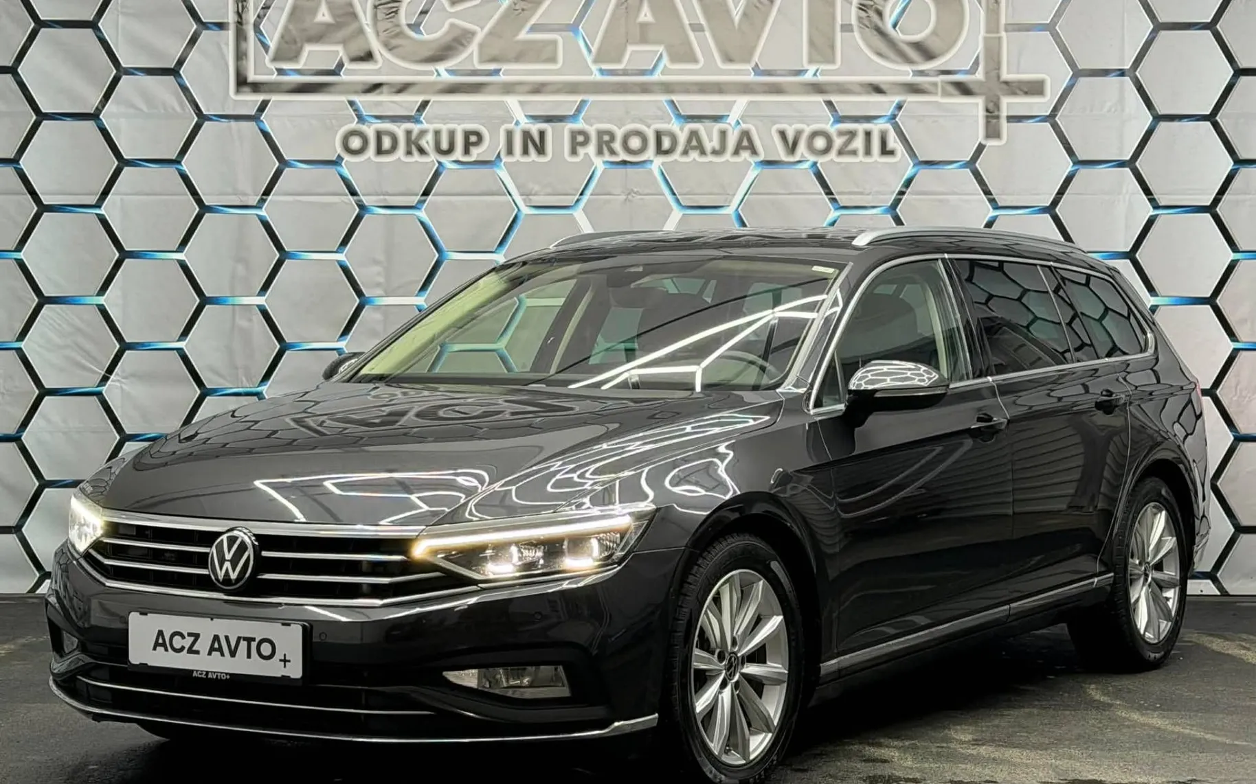 Zunanja slika - Volkswagen Passat Variant - 2.0 BI TDI•4 MOTION•IQ LED•VIRTUAL•ACC•MRTVI KOT - 3