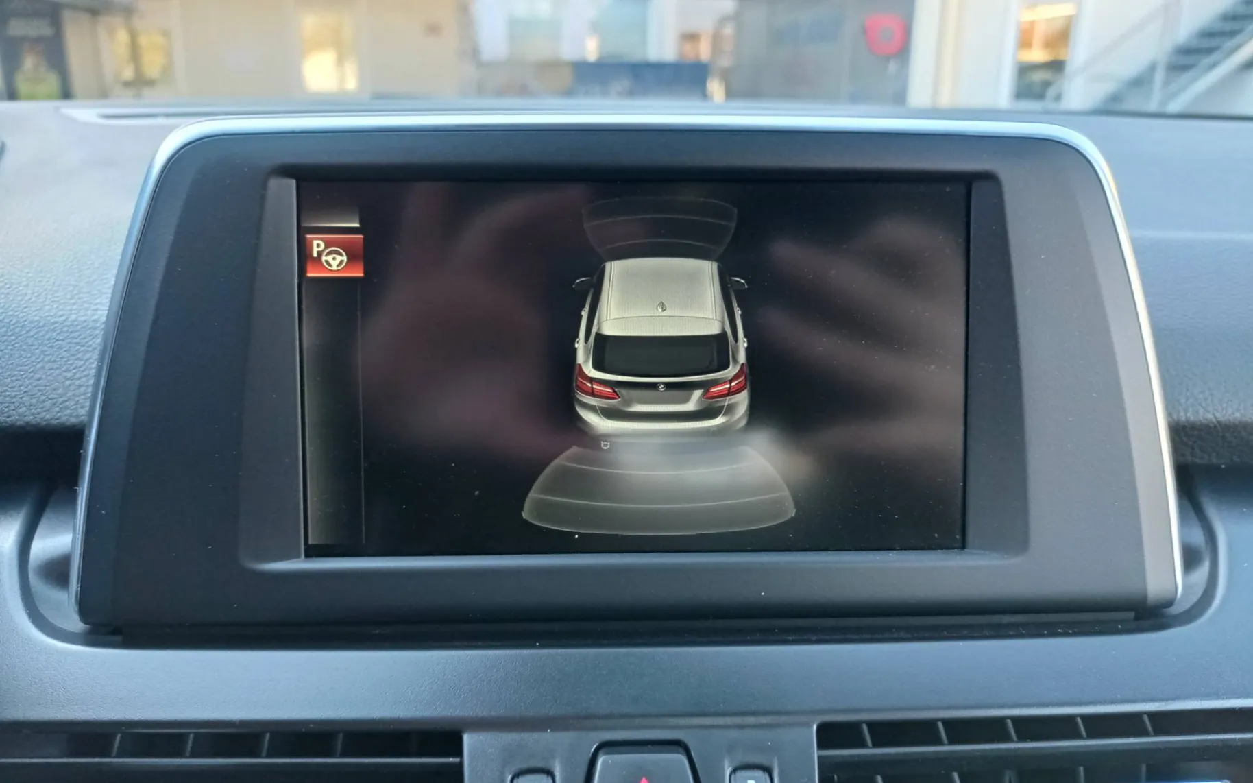 Zunanja slika - BMW Serija 2 - 220d..Msport paket.XENON.NAVI.LINEASSIST - 16