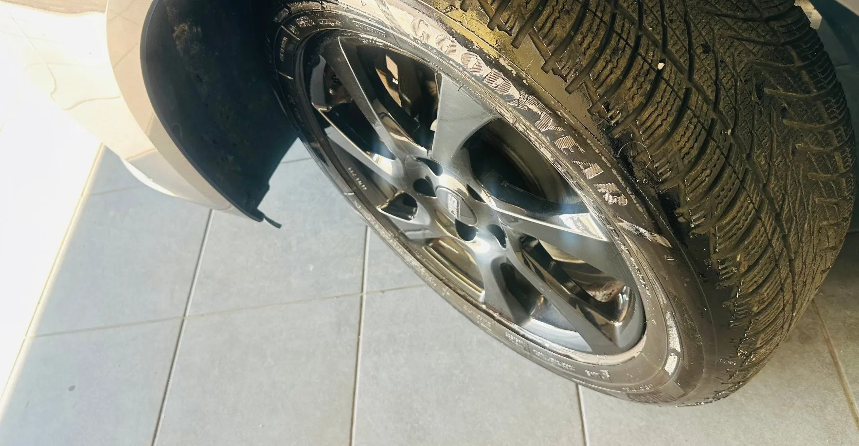 Zunanja slika - Opel Insignia - Sports Tourer 2.0 D Avt.NEMŠKI+4ALU.KAMERA.LED - 3