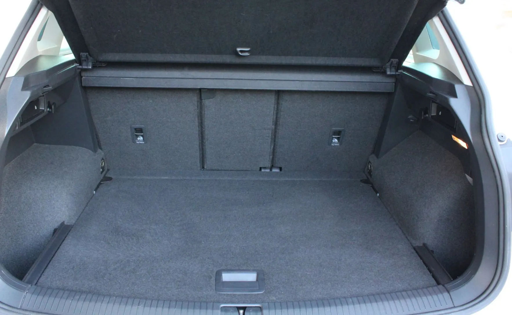 Zunanja slika - Volkswagen Tiguan - 2.0 TDI SCR BMT DSG Comfort Edition 110kW - 16