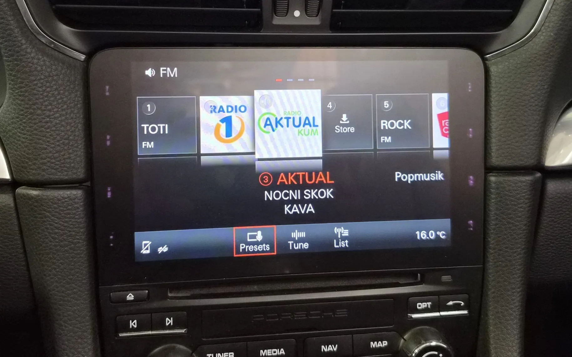 Zunanja slika - Porsche 911 Cabriolet - Carrera Approved PDK XENON NAVI BOSS SPORT IZPUH - 11