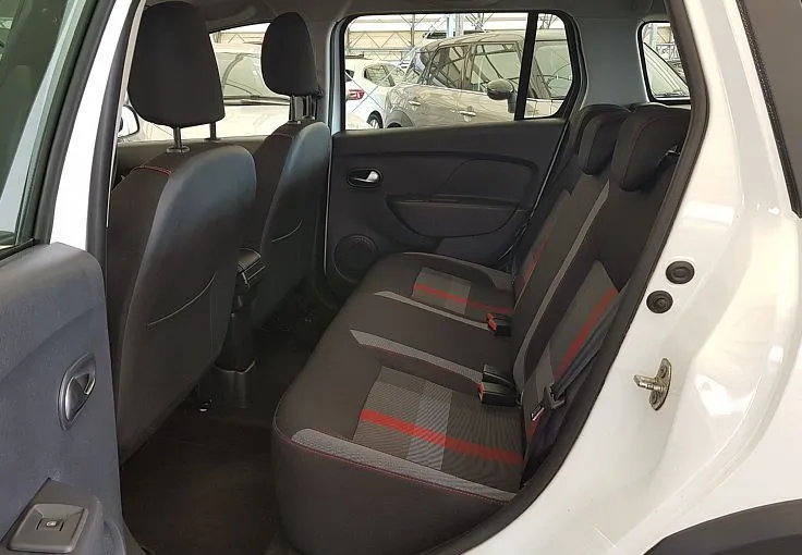 Zunanja slika - Dacia Logan - Stepway Prestige 0.9 Tce 90 SLO 1.LASTNIK - 9