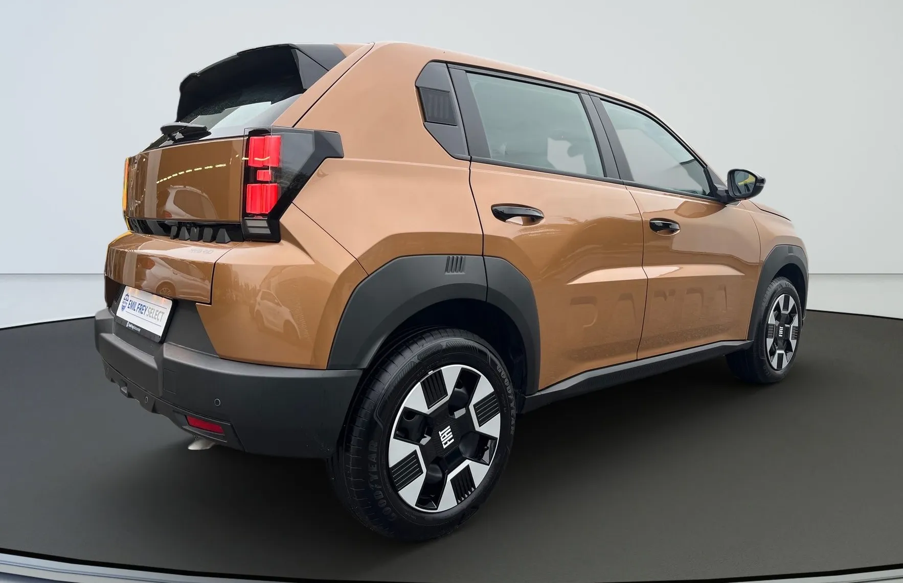 Zunanja slika - Fiat Grande Panda - 1.2 110 e-Hybrid Pop AT - 3