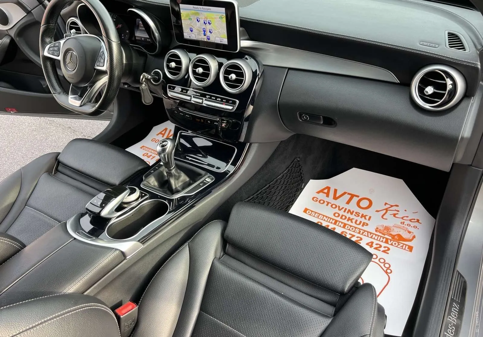 Notranja slika - Mercedes-Benz C-Razred - 200 d-AMG-BI-XENON-LIMO-FULL LED-NAVI-TEMPOMAT-P.. - 11