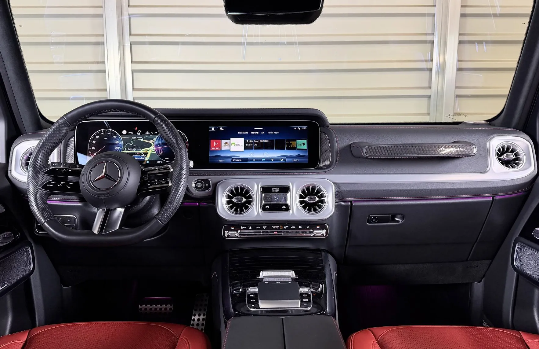 Zunanja slika - Mercedes-Benz G-Razred - G 450D - AMG- PANO - BURM. - 360 KAM. - GRET. SED - 9