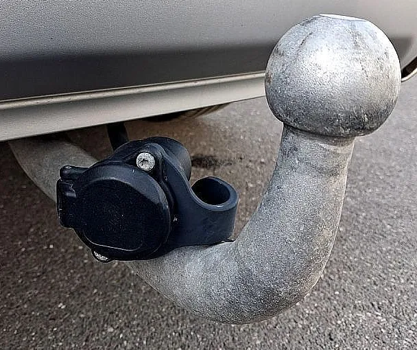 Zunanja slika - Ford Kuga - 2.0 Hybrid  1.LASTNIK - NAVI - ACC - VL.KLJUKA - 7