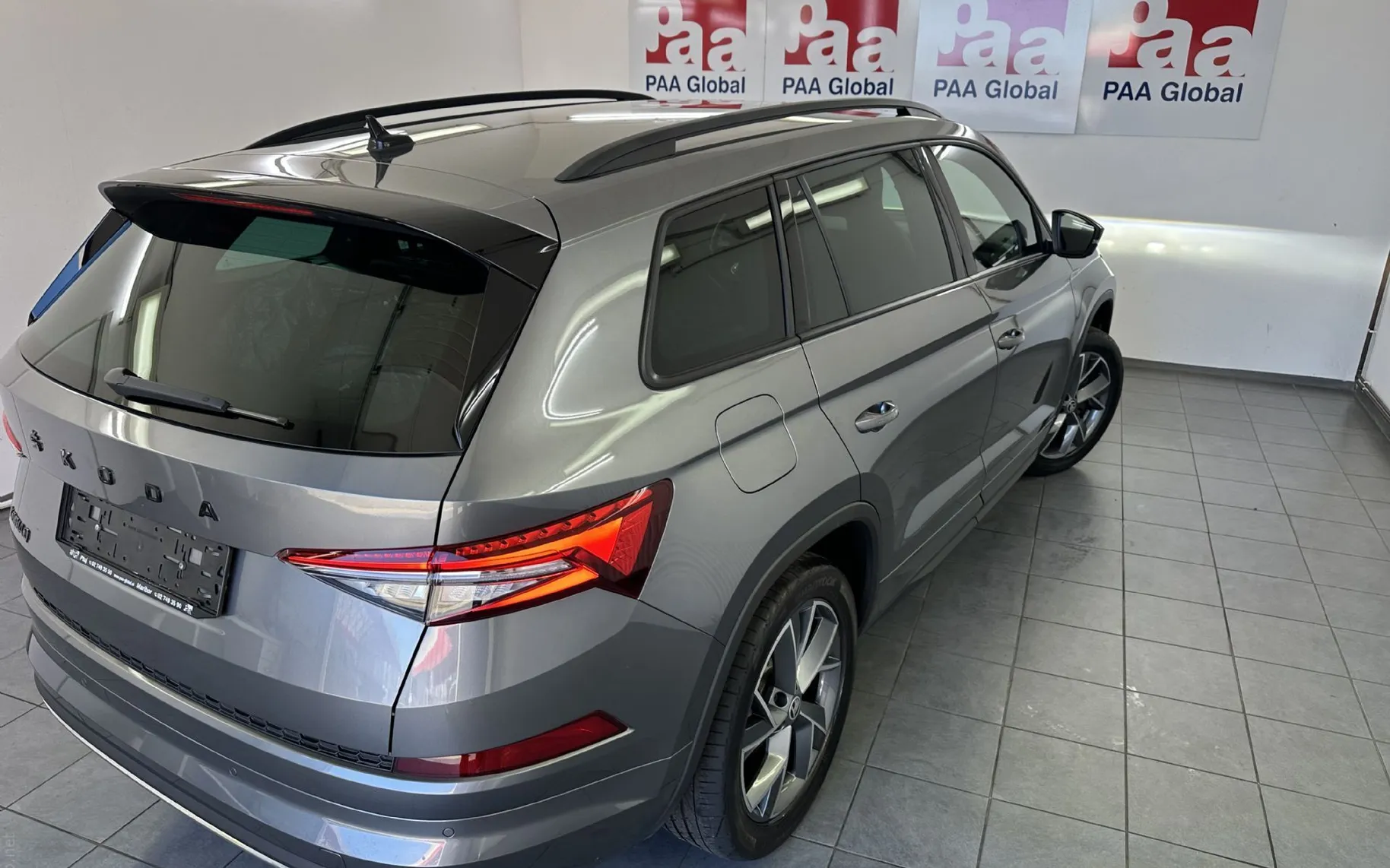 Zunanja slika - Škoda Kodiaq - 2.0 TDI Sportline DSG.NEMŠKA+4ALU.KAMERA.ACC - 16