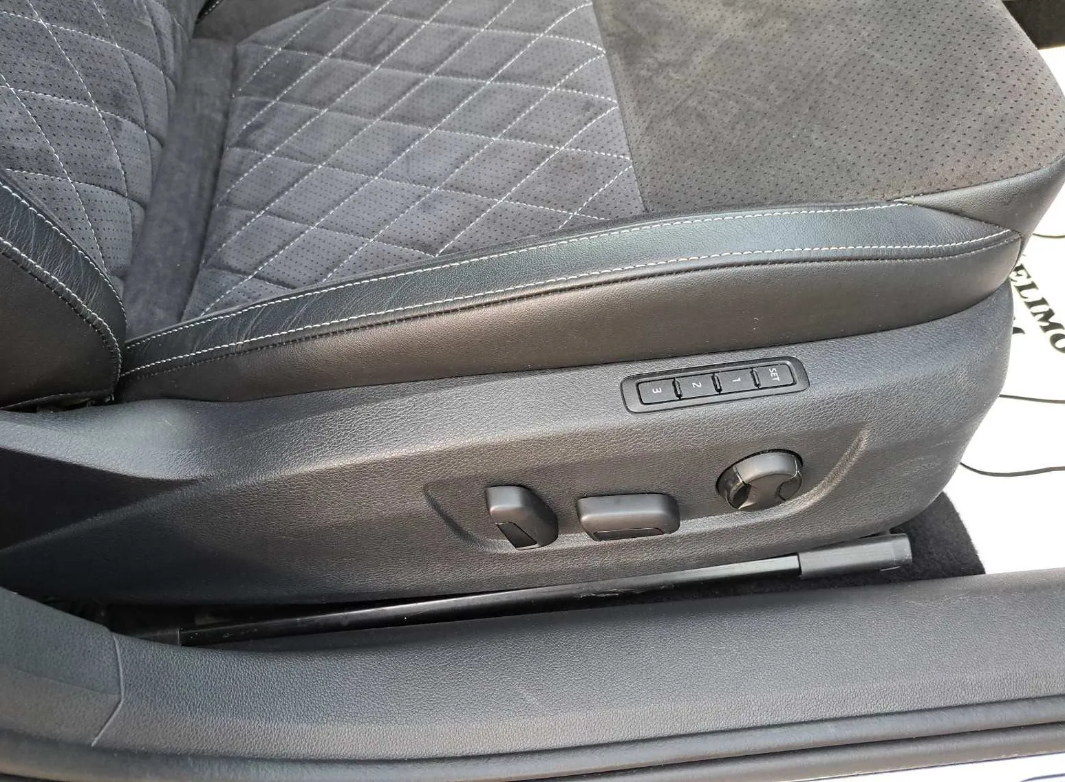 Zunanja slika - Škoda Superb - 2.0 TDI Sportline Combi DSG Z ENOLETNIM JAMSTVOM - 8