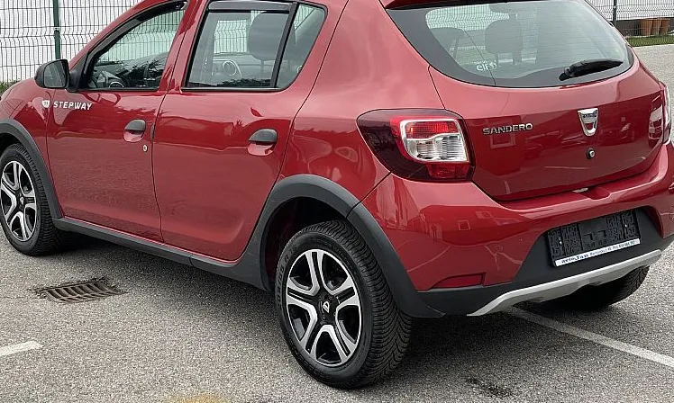 Zunanja slika - Dacia Sandero - 0.9 TCE STEPWAY AMBIANCE - 4