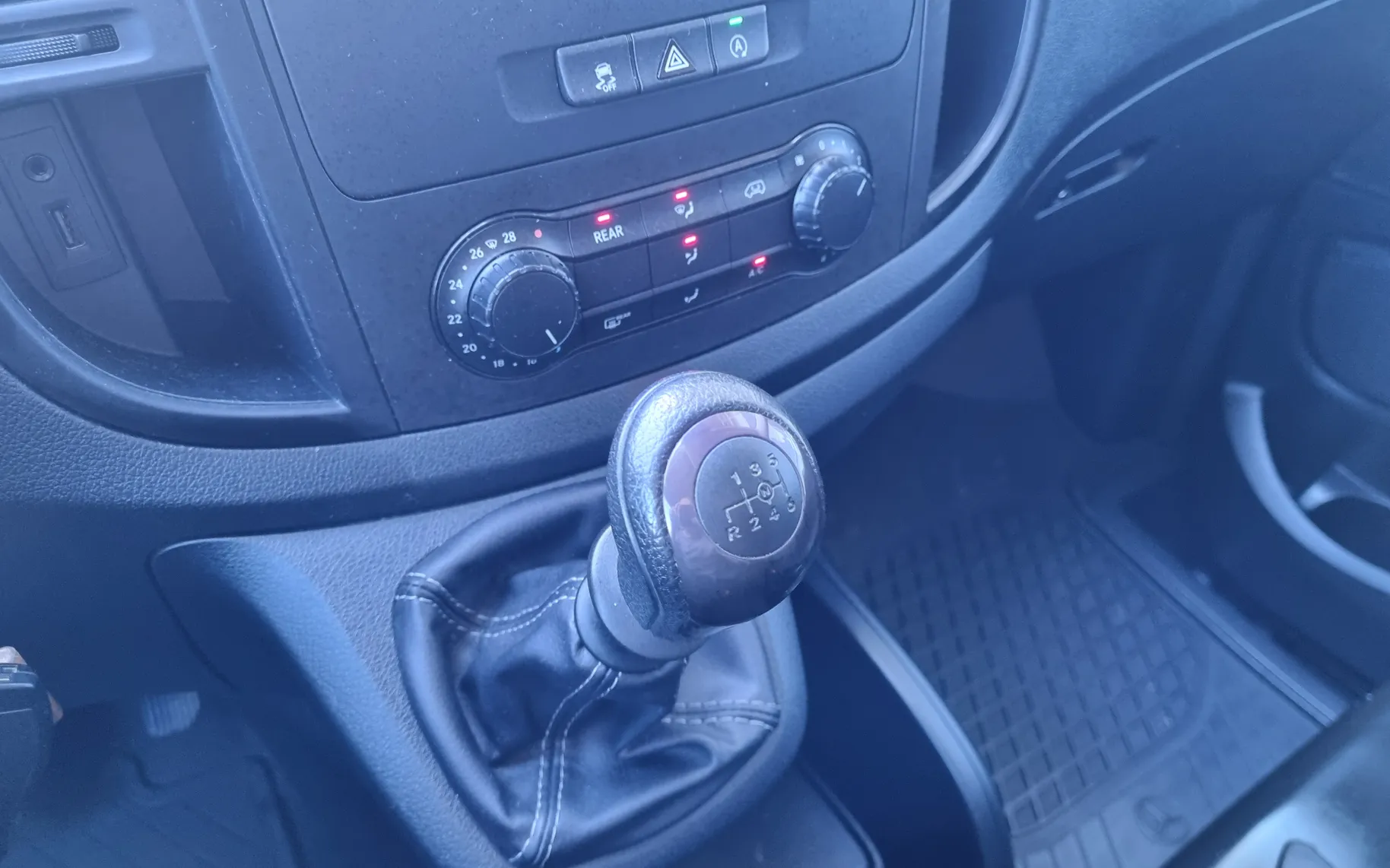Zunanja slika - Mercedes-Benz Vito - Tourer 114 CDI - 8 SEDEŽEV + KLJUKA + SLOVENSKI - 16