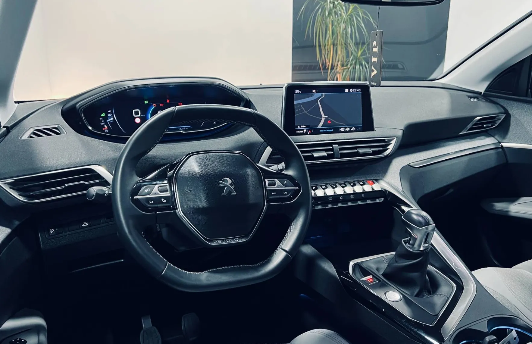 Zunanja slika - Peugeot 3008 - 1.2 PureTech -Z 15  LEASING TUDI ZA BREZPOSELNE - 12