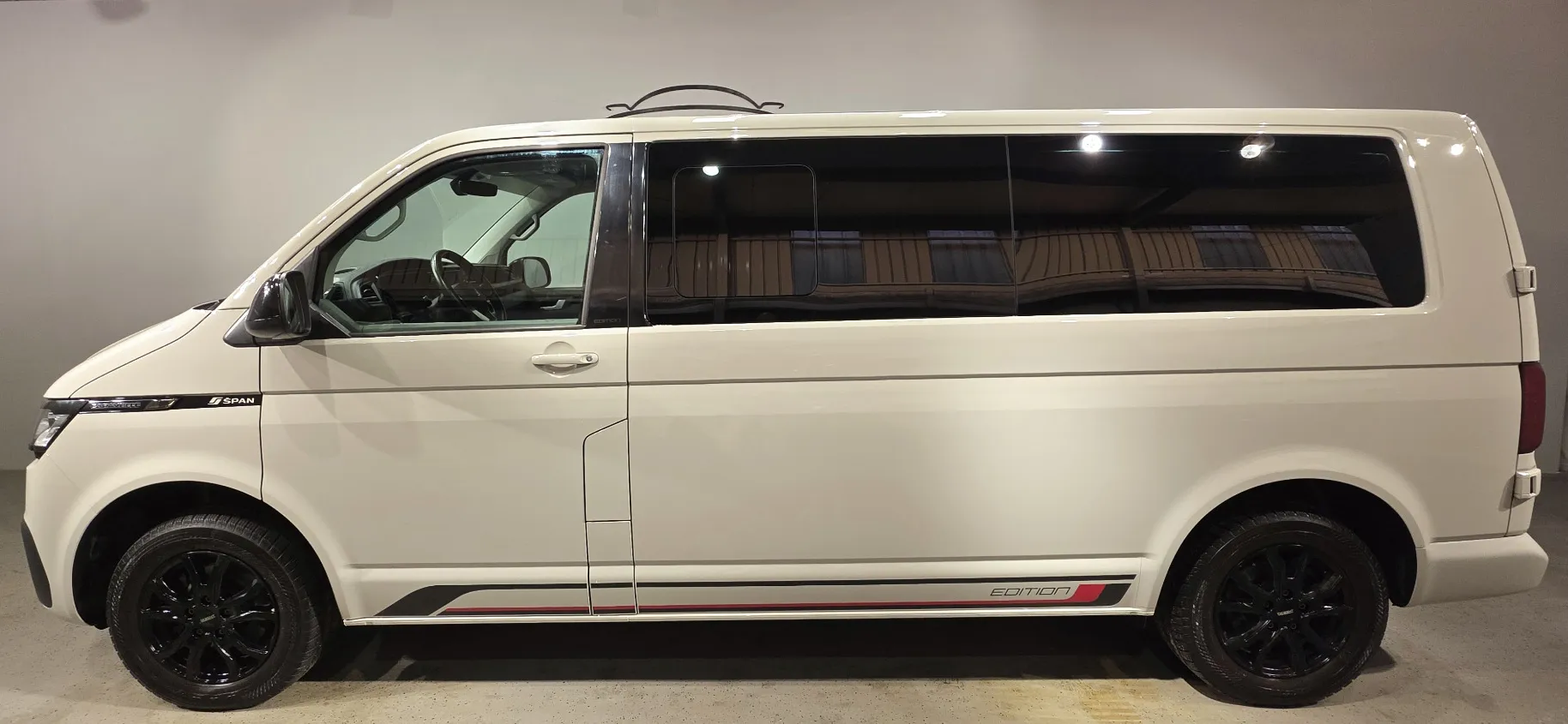Zunanja slika - Volkswagen Caravelle - 2.0TDI DSG 110kW USNJE KAM PDC ACC - 10