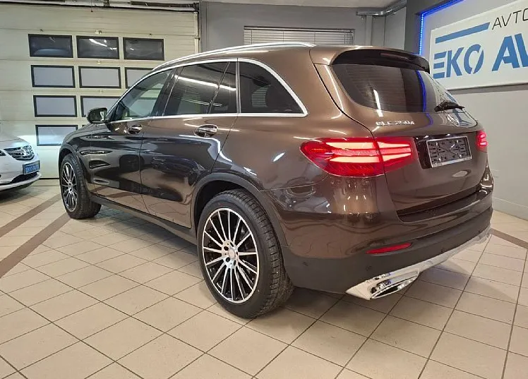 Zunanja slika - Mercedes-Benz GLC-Razred - GLC 250 d 4MATIC Exclusive AIR MATIC-HUD-ACC-9G... - 3