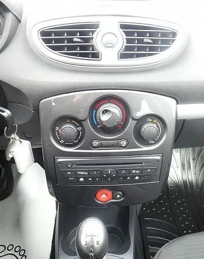 Zunanja slika - Renault Clio - 1.2 16V FINANCIRANJE BREZ POLOGA- LEANPAY - 9