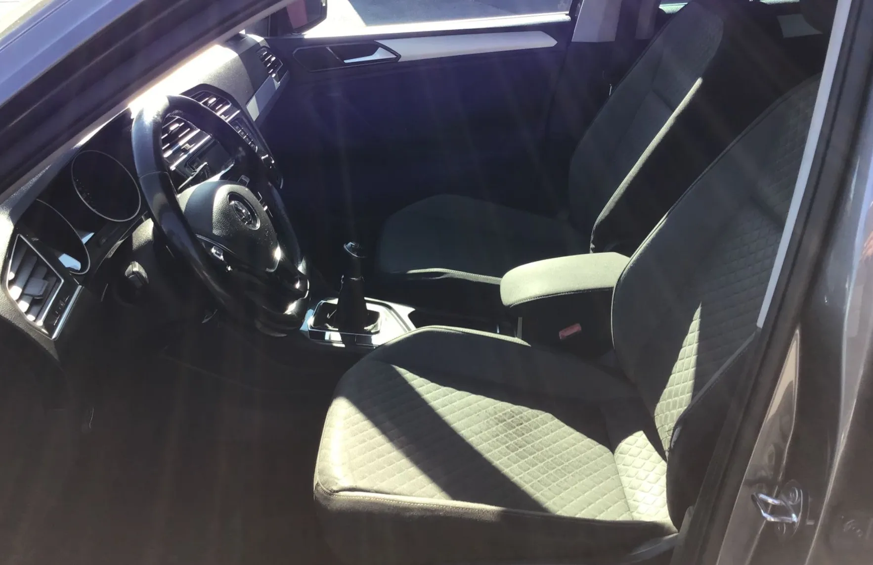 Zunanja slika - Volkswagen Tiguan - 2.0 TDI BMT Comfortline - 9