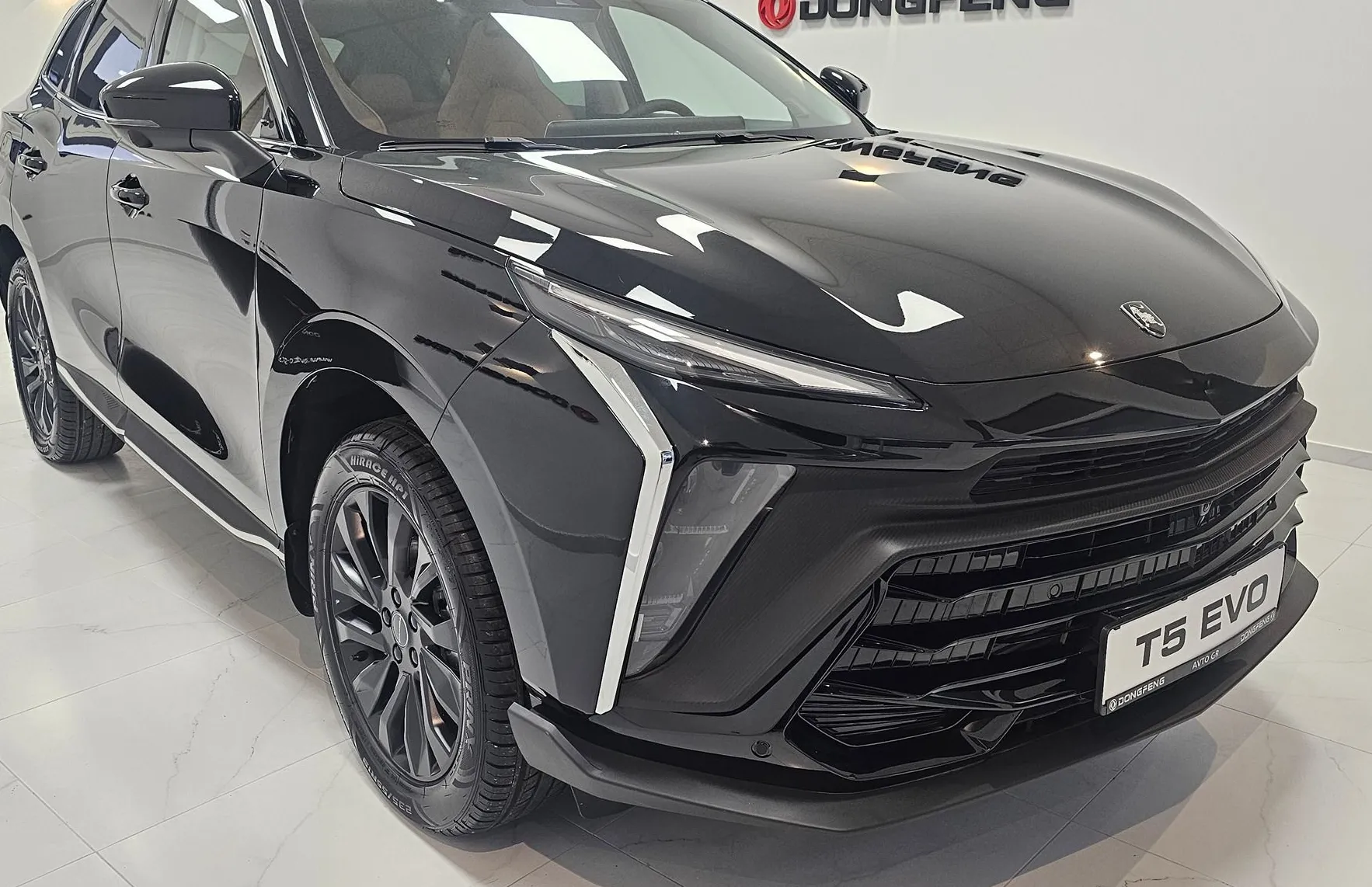 Zunanja slika - Forthing Forthing T5 EVO - T5 Evo my 2025 + ADAS- 360KAM.-LED-MEMORY-NA ZALOGI - 2