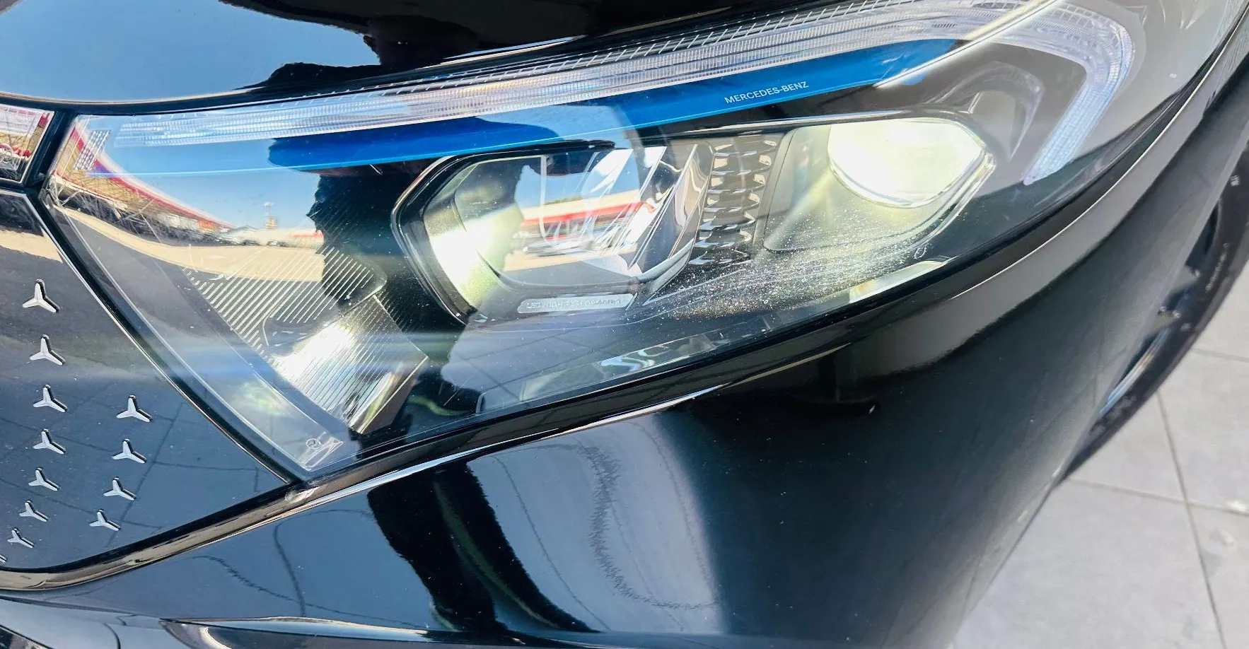Zunanja slika - Mercedes-Benz EQB-Razred - EQB 250+ AMG Line.KAMERA.LED.USNJE.KLJUKA-SUBVENCIJA - 9