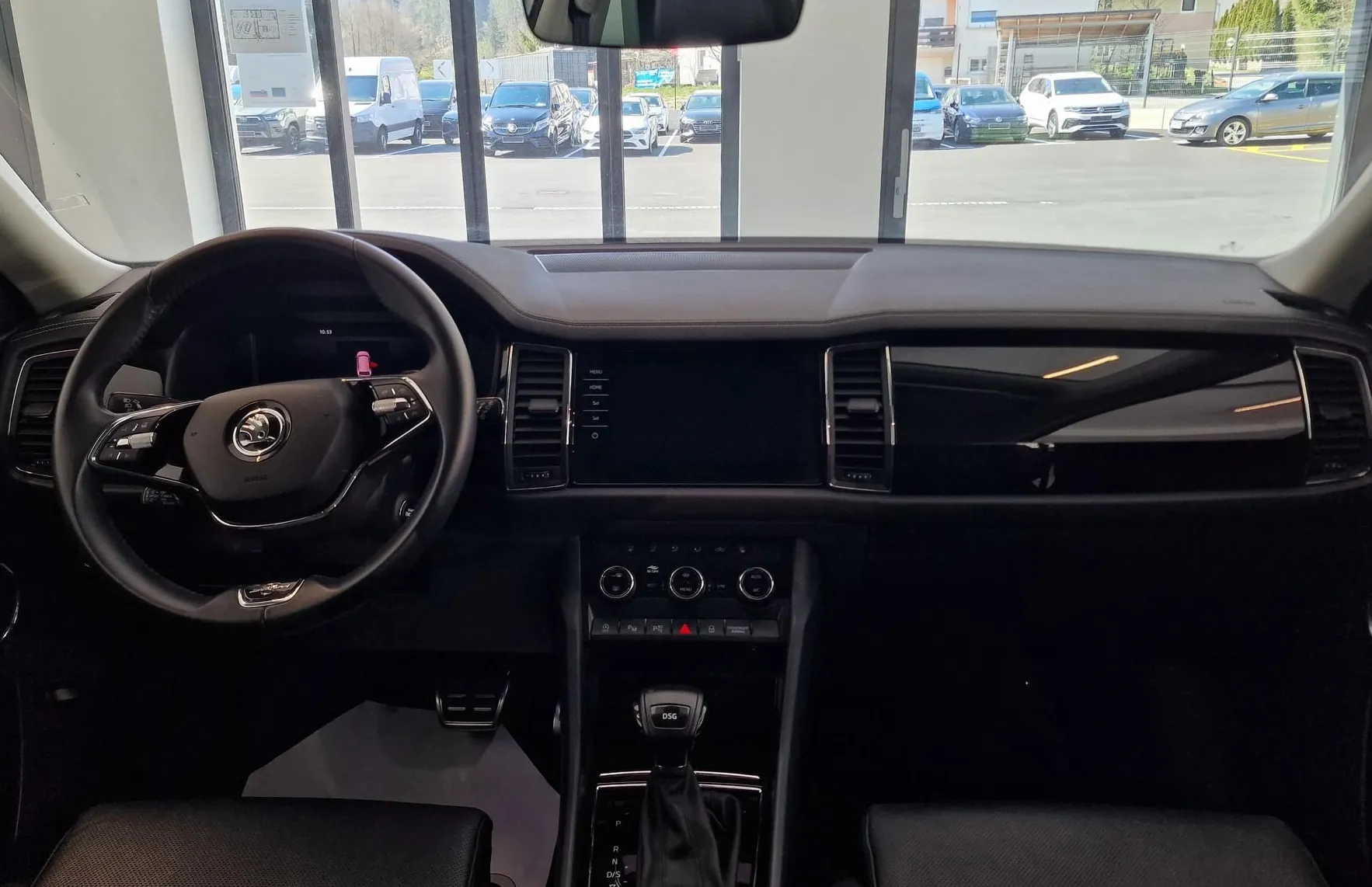 Zunanja slika - Škoda Kodiaq - 2.0 TDI 110 kW L K|USNJE|MEMORY|360|KLJUKA|HI-FI - 11