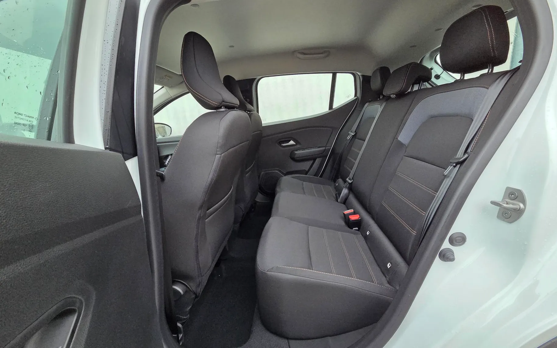 Zunanja slika - Dacia Sandero - Stepway Expression TCe110+Paket Zima+6 let jamstva - 12