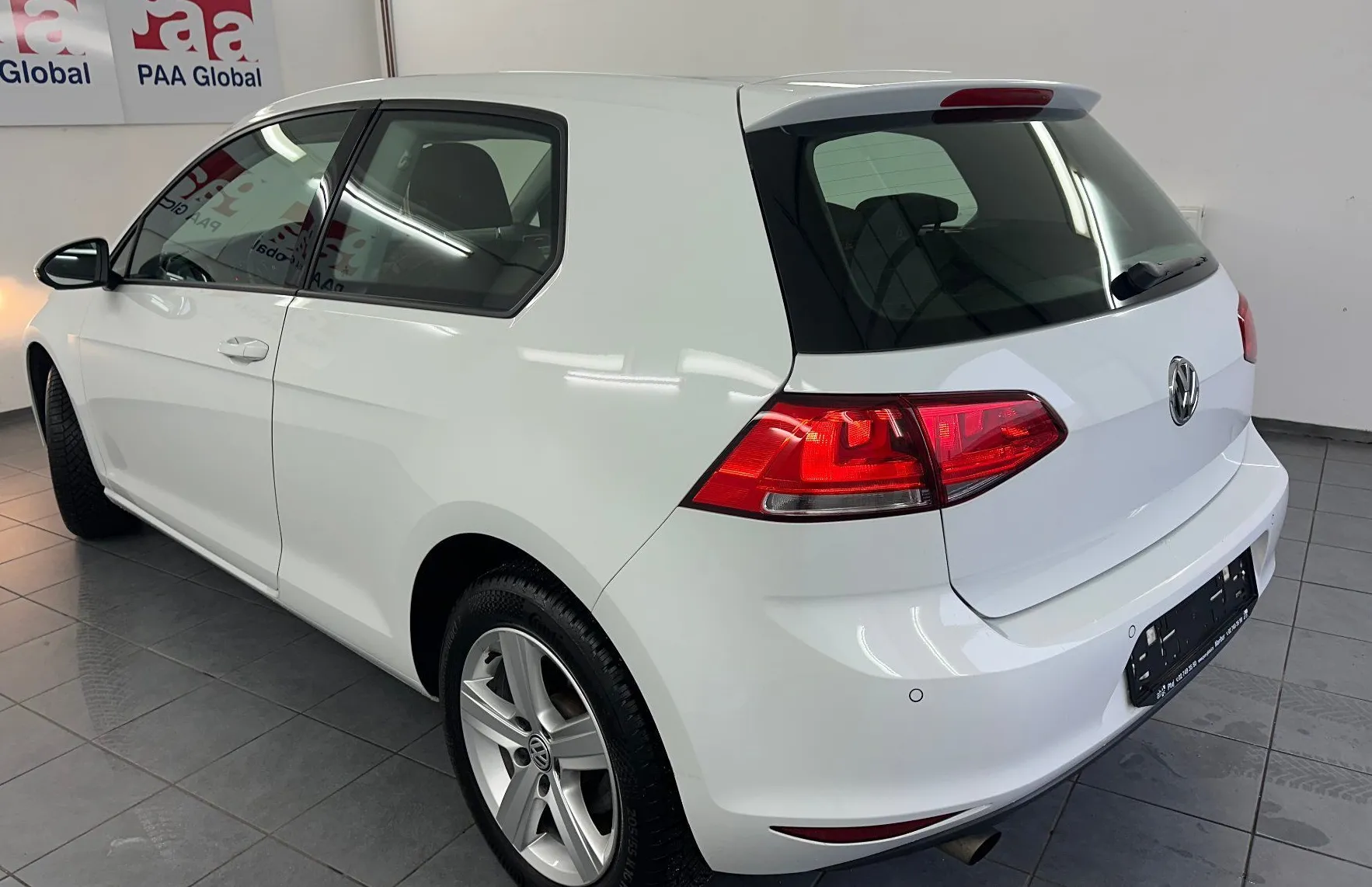 Zunanja slika - Volkswagen Golf - 1.2 TSI Comfortline 81 KW.BENCIN.SAMO 75.000 KM - 4
