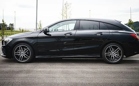 Zunanja slika - Mercedes-Benz CLA-Razred - CLA Shooting Brake CLA 220 d 4M SB Avt. AMG LINE LED ZALOGA - 8