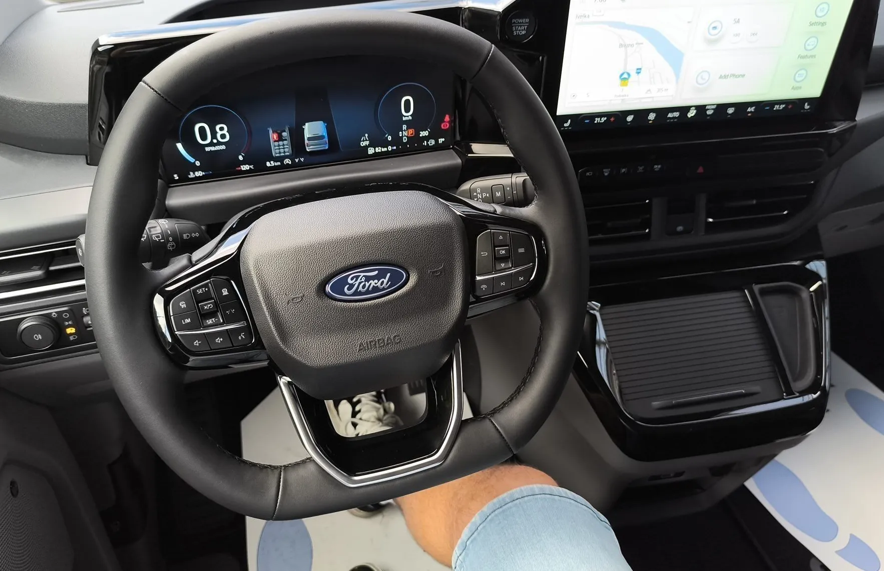 Zunanja slika - Ford Tourneo - Custom 4x4  2.0 TDCi L1 Titanium X A8-VK-AKCIJA - ZALOGA - 11