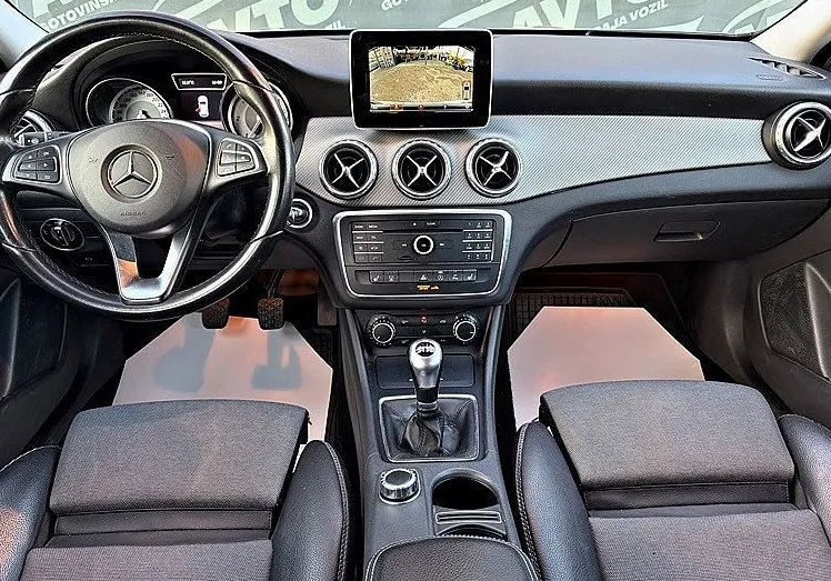 Zunanja slika - Mercedes-Benz GLA-Razred - GLA 200 CDI+MRTVI KOT+PRIKLOP+KAMERA+LEASING+TOP - 9