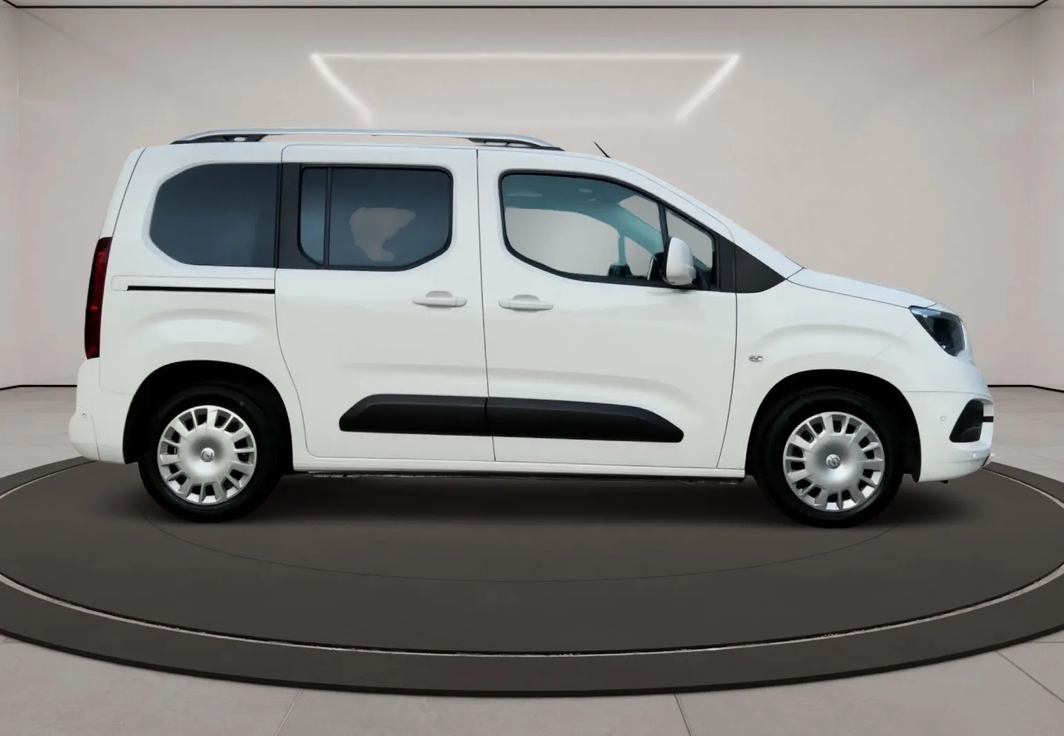 Zunanja slika - Opel Combo - 1.5D PANORAMA. VL. KLJUKA. HUD. 1. lastnik - 6