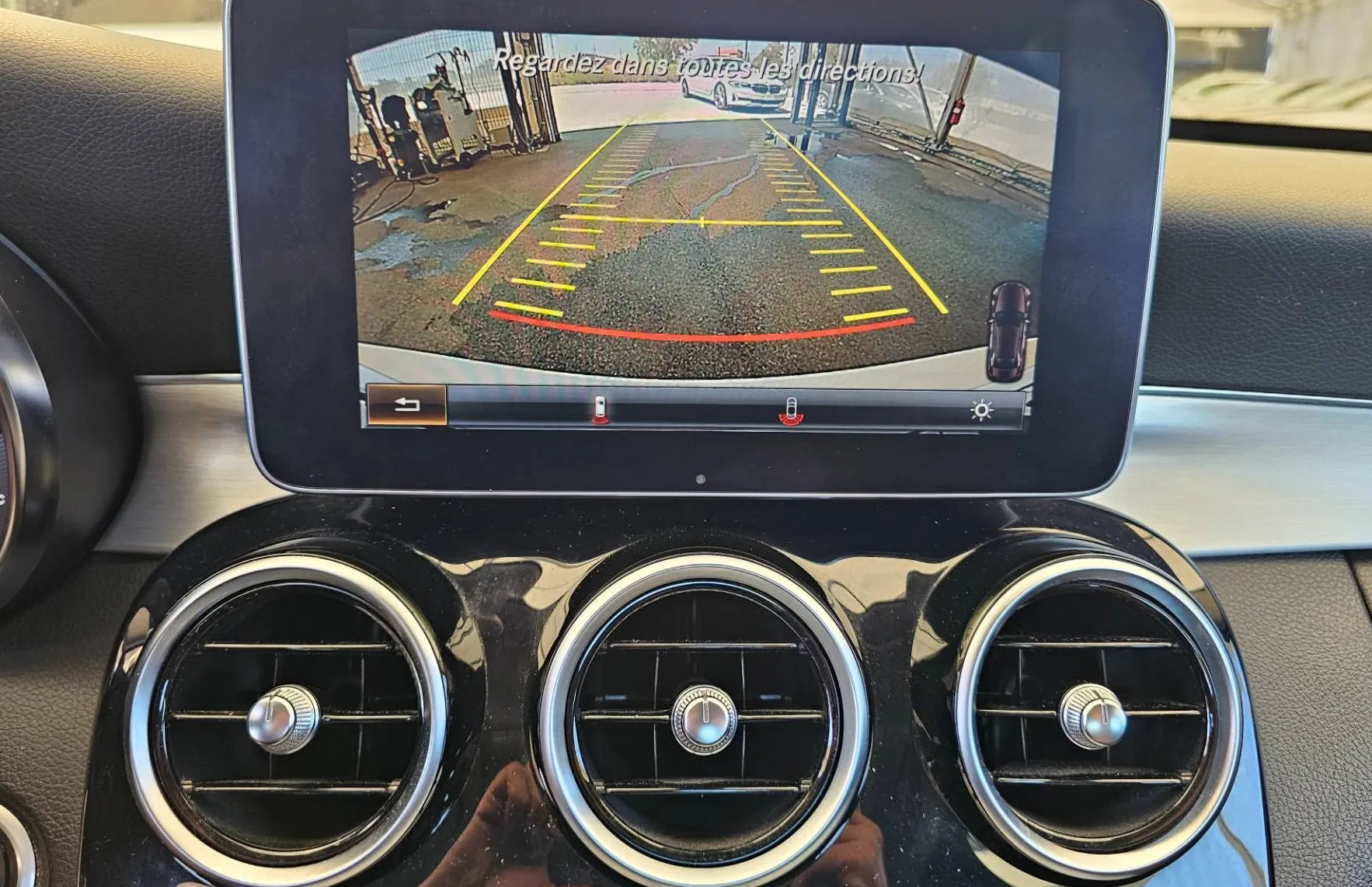 Zunanja slika - Mercedes-Benz C-Razred - C 220 D-AVT-SPORT-LED-HEAD UP-USNJE-ŠIBEDAH-1 LAS - 17