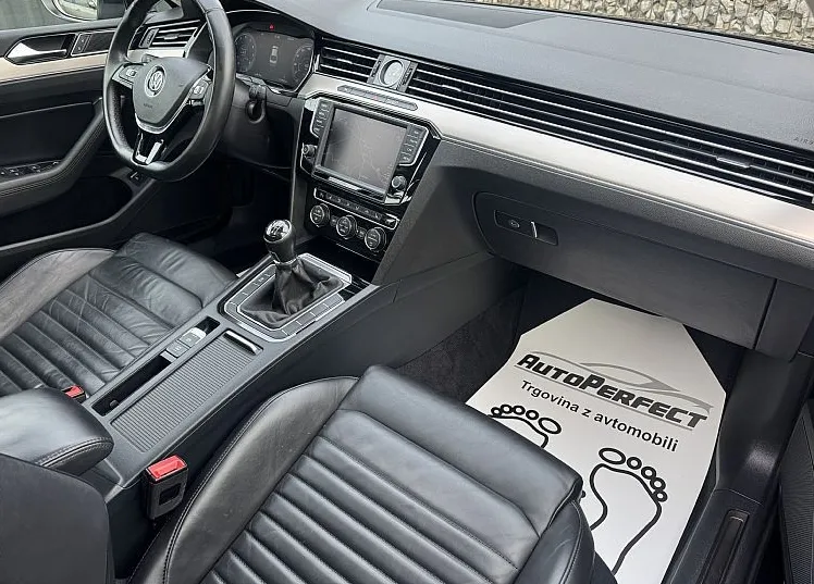 Zunanja slika - VW Passat - 1.4 TSI HIGHLINE|KAM|USNJE|ACC|PANO|GR.SED|NAVI - 11